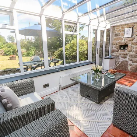 Trevedran Holiday home *